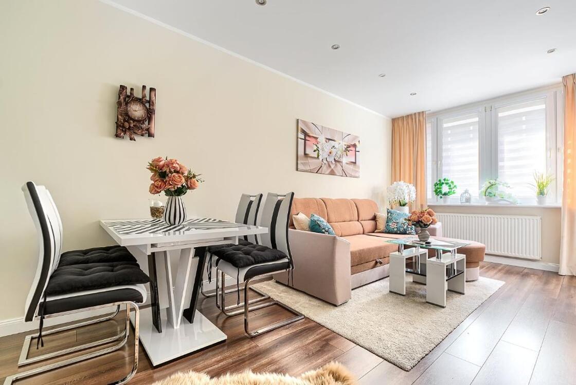 Ferienwohnung Flower Apartament City Center Stettin Exterior foto
